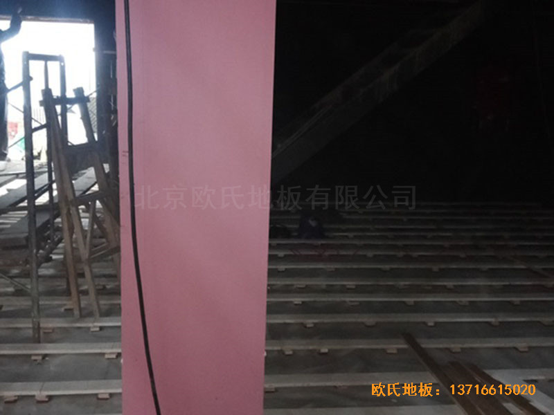 �ӱ��е�ƽһ���������_(t��i)�\(y��n)��(d��ng)�ذ���b����0