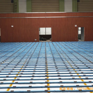 ɽ���x���ܴ�����С�W�w���ذ���b����