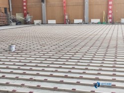 45度斜鋪龍骨運(yùn)動(dòng)體育地板多錢(qián)一平