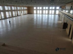 籃球館木地板施工機械設備表